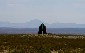 Monument, in middle of nowhere
