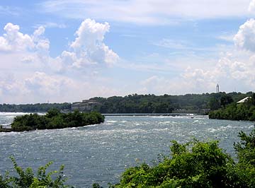 Niagara River, above the falls